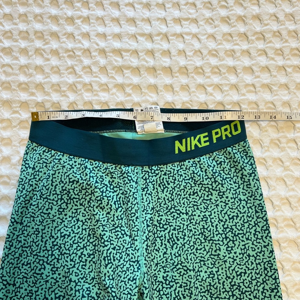 Nike Pro Blue Capri Leggings - Picture 6 of 8